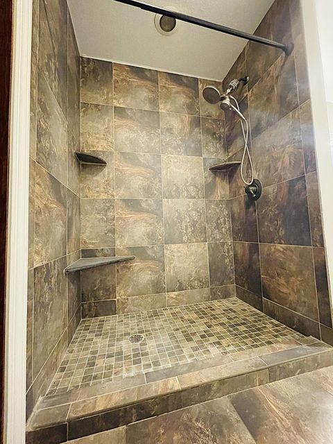 Tiny photo for 926 Fairway Drive, Howard, OH 43028 (MLS # 226007270)