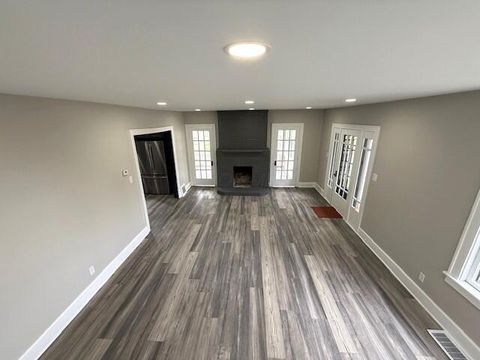 Tiny photo for 402 Mckinley Avenue, Crooksville, OH 43731 (MLS # 226000574)