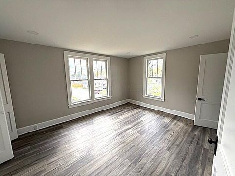 Tiny photo for 402 Mckinley Avenue, Crooksville, OH 43731 (MLS # 226000574)