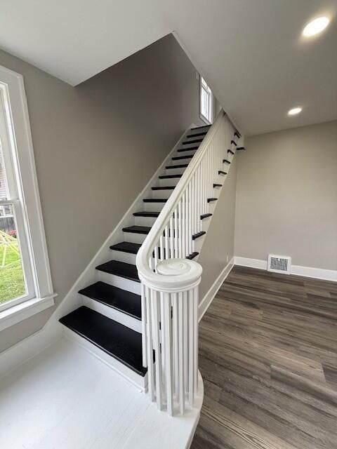 Tiny photo for 402 Mckinley Avenue, Crooksville, OH 43731 (MLS # 226000574)