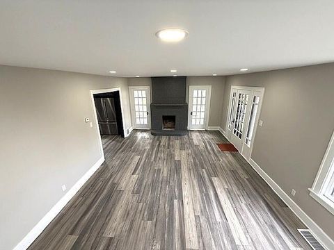 Tiny photo for 402 Mckinley Avenue, Crooksville, OH 43731 (MLS # 226000574)