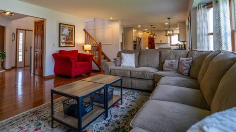 Tiny photo for 1392 Bingham Mills Drive, New Albany, OH 43054 (MLS # 226010654)