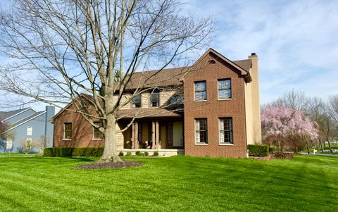 Photo of 1392 Bingham Mills Drive, New Albany, OH 43054 (MLS # 226010654)