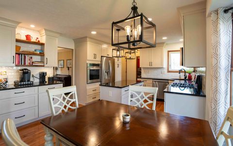 Tiny photo for 1392 Bingham Mills Drive, New Albany, OH 43054 (MLS # 226010654)