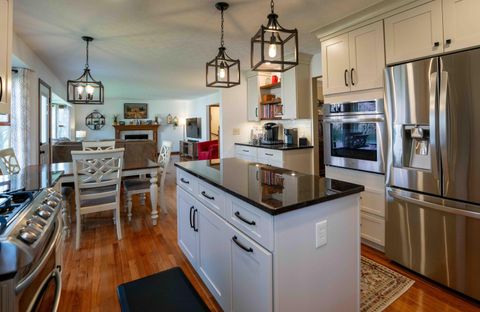 Tiny photo for 1392 Bingham Mills Drive, New Albany, OH 43054 (MLS # 226010654)