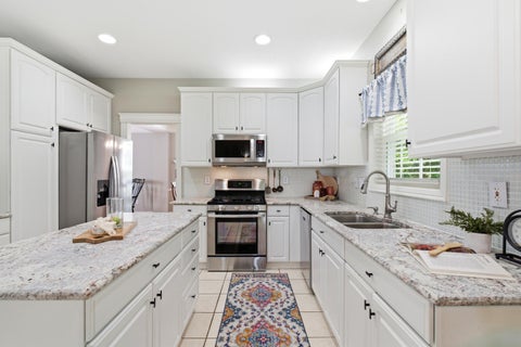 Tiny photo for 5069 Heath Gate Drive, New Albany, OH 43054 (MLS # 226021982)