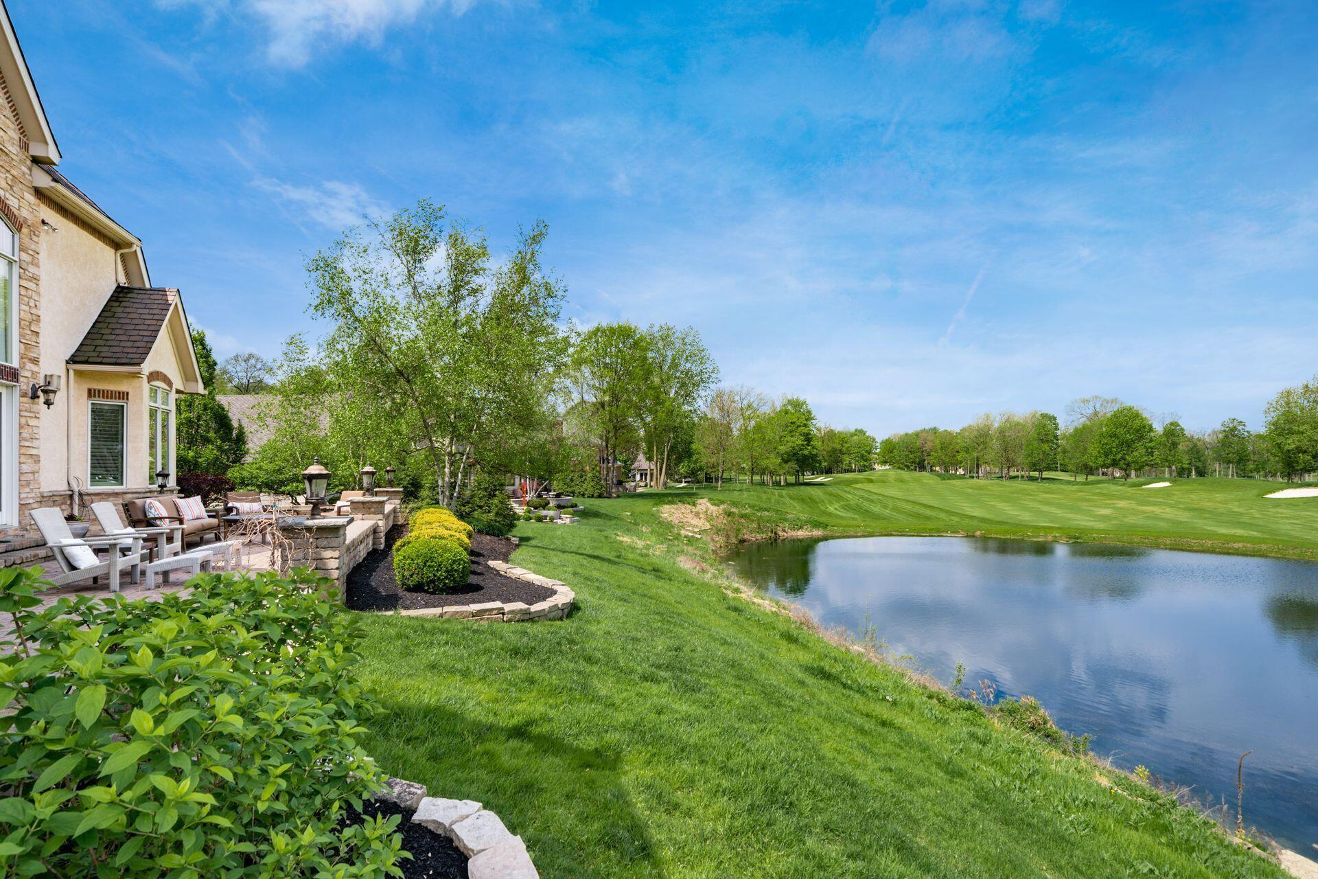10577 Wellington Boulevard, Powell, Ohio image 45
