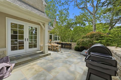 Tiny photo for 2950 Linkbury Lane, Upper Arlington, OH 43221 (MLS # 226022006)