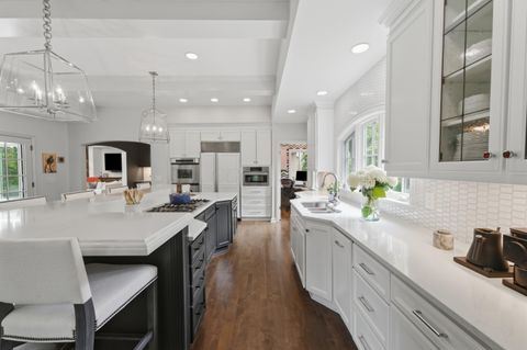 Tiny photo for 2950 Linkbury Lane, Upper Arlington, OH 43221 (MLS # 226022006)