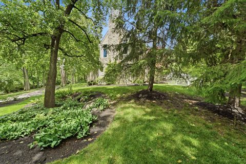 Tiny photo for 2950 Linkbury Lane, Upper Arlington, OH 43221 (MLS # 226022006)