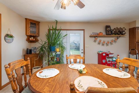 Tiny photo for 630 Kimberly Drive, Washington Court House, OH 43160 (MLS # 225037503)