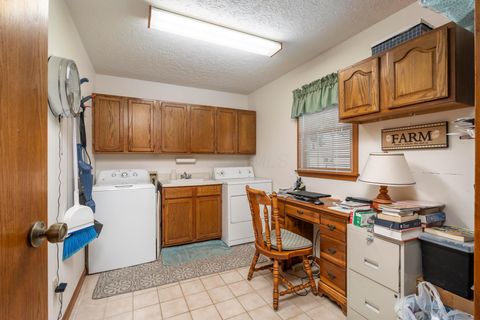 Tiny photo for 630 Kimberly Drive, Washington Court House, OH 43160 (MLS # 225037503)