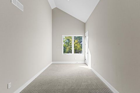 Tiny photo for 338 S Ohio Avenue, Columbus, OH 43205 (MLS # 225039670)