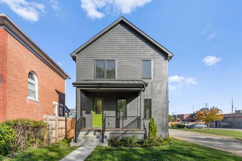 Tiny photo for 338 S Ohio Avenue, Columbus, OH 43205 (MLS # 225039670)