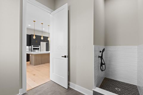 Tiny photo for 338 S Ohio Avenue, Columbus, OH 43205 (MLS # 225039670)