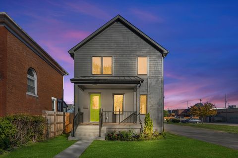 Tiny photo for 338 S Ohio Avenue, Columbus, OH 43205 (MLS # 225039670)