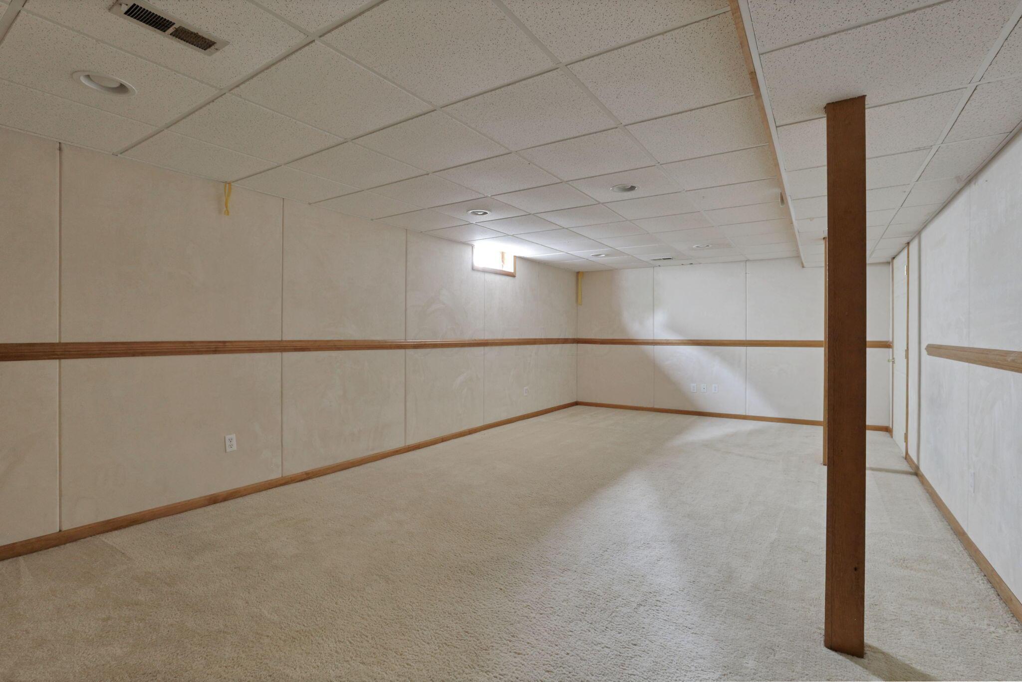 6446 Berry Pond Way, Canal Winchester, Ohio image 39