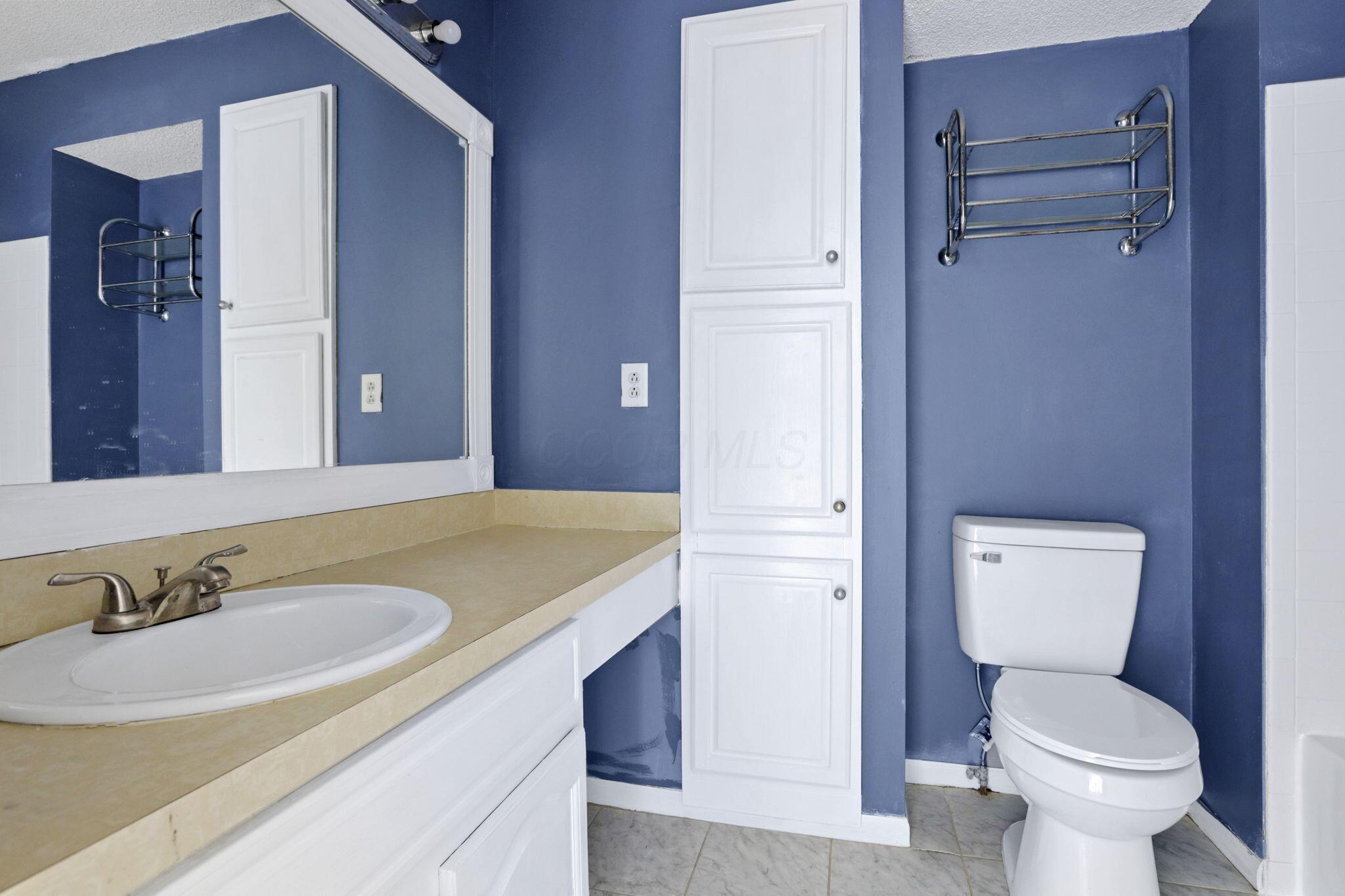 6446 Berry Pond Way, Canal Winchester, Ohio image 25