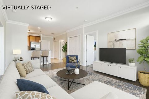 Photo of 925 Ingleside Avenue 111 #111, Columbus, OH 43215 (MLS # 225028462)