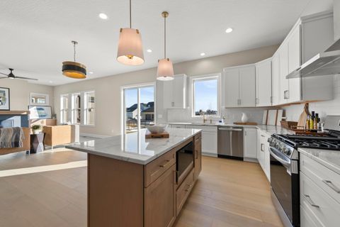 Tiny photo for 3647 Kassidy Drive, Grove City, OH 43123 (MLS # 226004404)