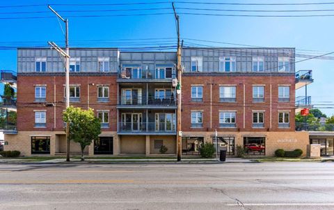 Photo of 10 E Weber Road 205 #205, Columbus, OH 43202 (MLS # 225035671)