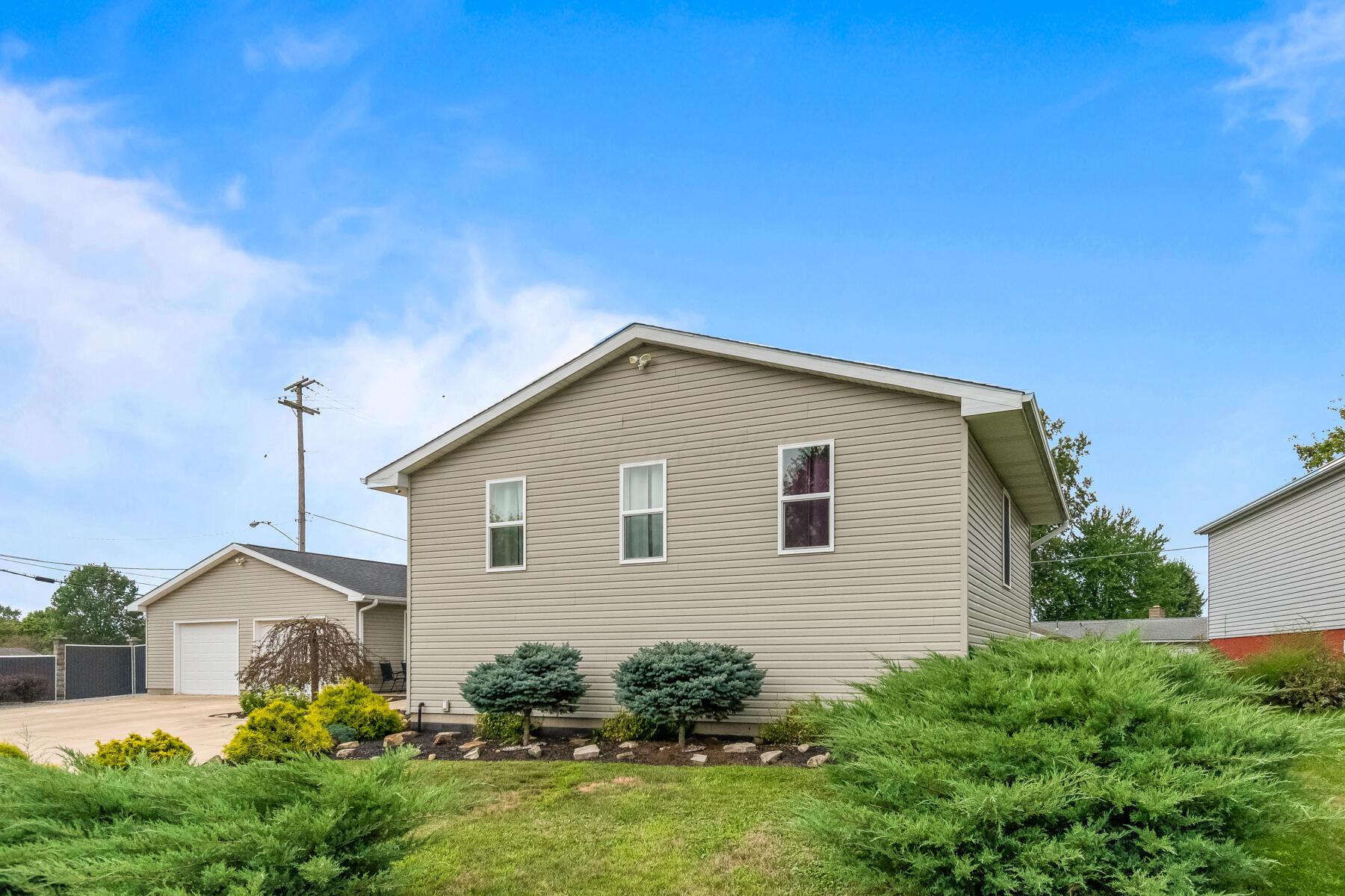 1267 N Dundee Trail, Bucyrus, Ohio image 3