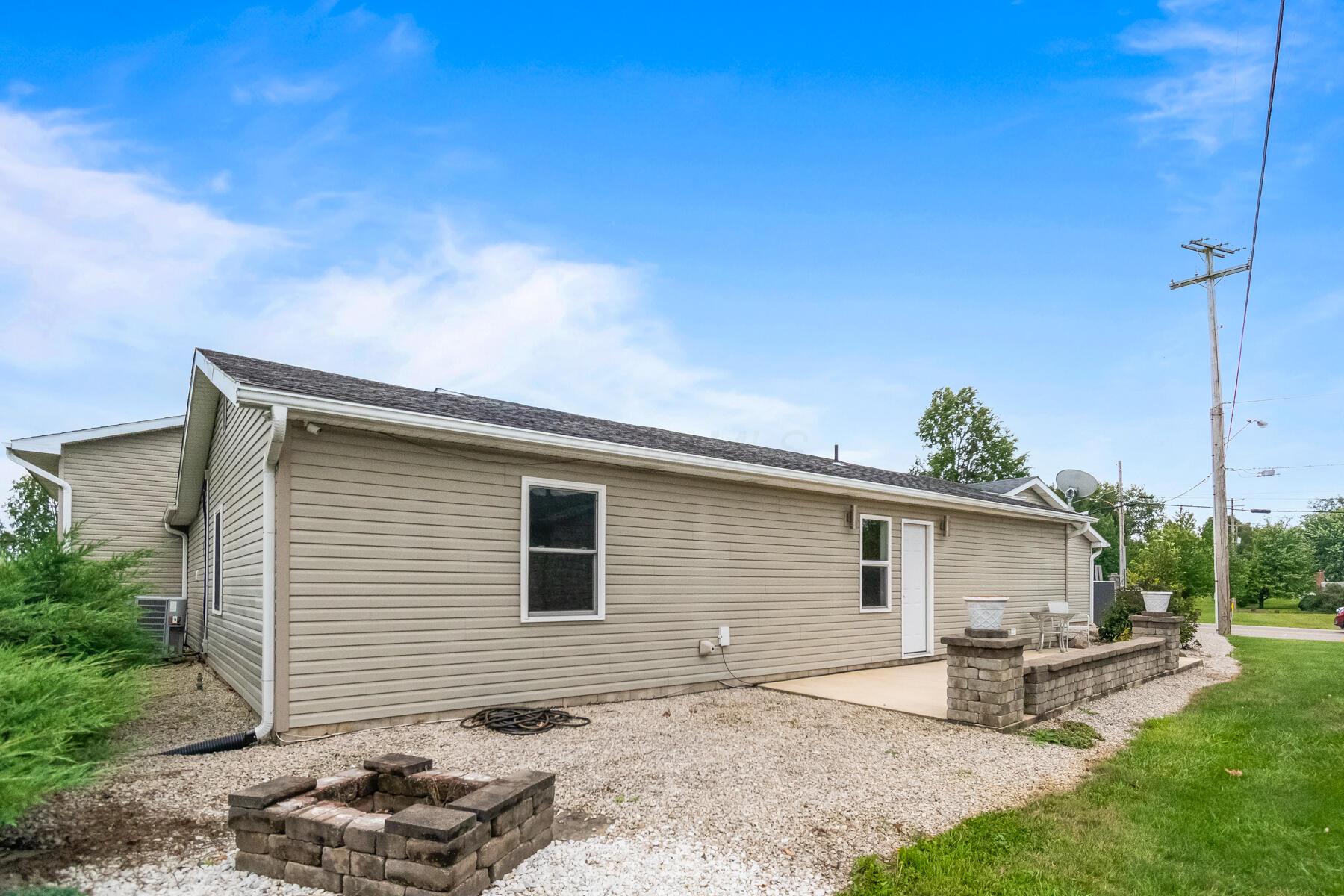 1267 N Dundee Trail, Bucyrus, Ohio image 8