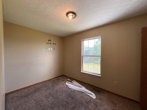 Tiny photo for 102 Grove Run Road, Commercial Point, OH 43116 (MLS # 225040985)