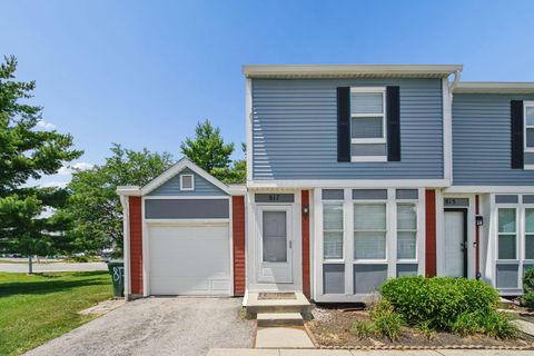 Photo of 817 Pine Way Drive M1 #M1, Columbus, OH 43085 (MLS # 226023235)