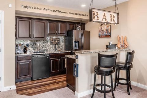 Tiny photo for 4453 Pleasant View Loop, Powell, OH 43065 (MLS # 226014217)