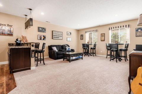Tiny photo for 4453 Pleasant View Loop, Powell, OH 43065 (MLS # 226014217)