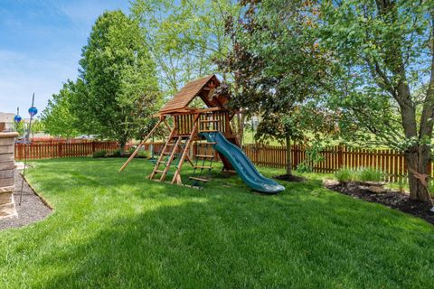 Tiny photo for 4453 Pleasant View Loop, Powell, OH 43065 (MLS # 226014217)
