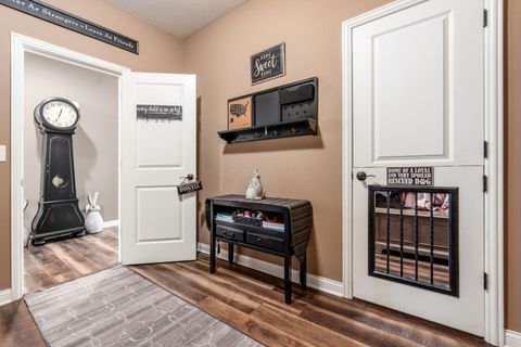 Tiny photo for 4453 Pleasant View Loop, Powell, OH 43065 (MLS # 226014217)