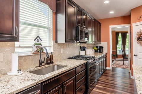 Tiny photo for 4453 Pleasant View Loop, Powell, OH 43065 (MLS # 226014217)