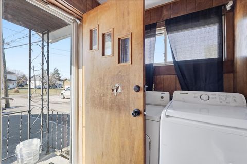 Tiny photo for 113 N Oakland Avenue 49 #49, Washington Court House, OH 43160 (MLS # 226001827)