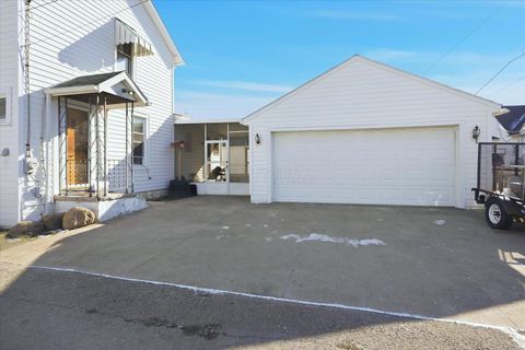 Tiny photo for 113 N Oakland Avenue 49 #49, Washington Court House, OH 43160 (MLS # 226001827)