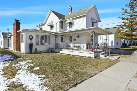 Tiny photo for 113 N Oakland Avenue 49 #49, Washington Court House, OH 43160 (MLS # 226001827)