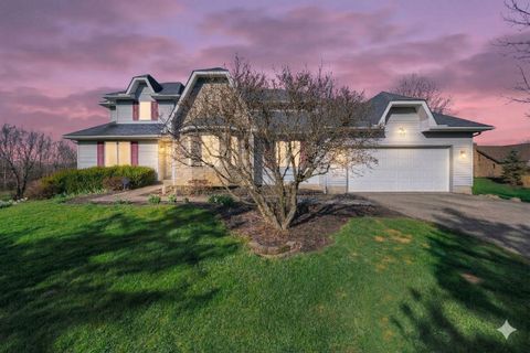 Tiny photo for 89 Alton Darby Creek Road, Galloway, OH 43119 (MLS # 226012773)