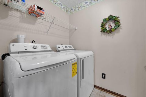 Tiny photo for 89 Alton Darby Creek Road, Galloway, OH 43119 (MLS # 226012773)