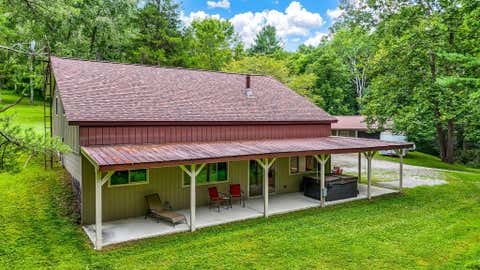 Photo of 14933 Rhoads Road, Logan, OH 43138 (MLS # 226031926)