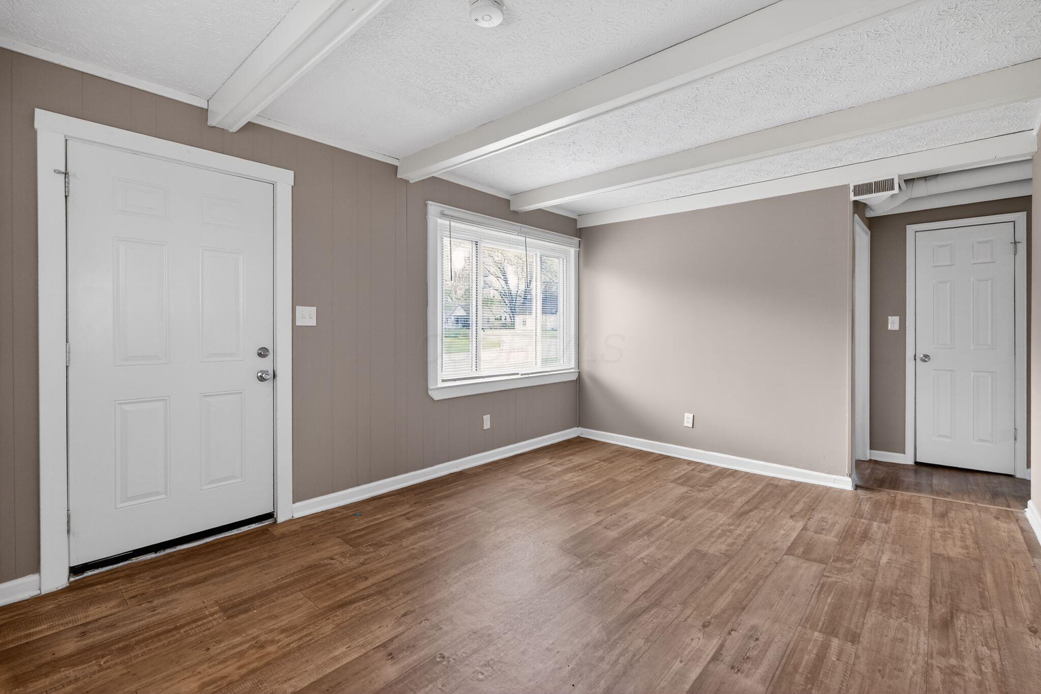 2902 Northglen Drive