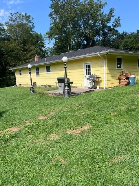 Photo of 8480 West Pike, Hopewell, OH 43746 (MLS # 226036274)