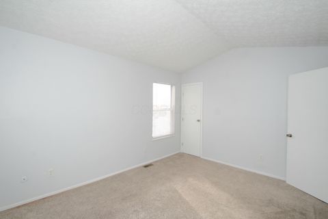 Tiny photo for 4106 Cherry Orchard Lane, Columbus, OH 43230 (MLS # 226000180)