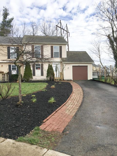 Tiny photo for 4106 Cherry Orchard Lane, Columbus, OH 43230 (MLS # 226000180)