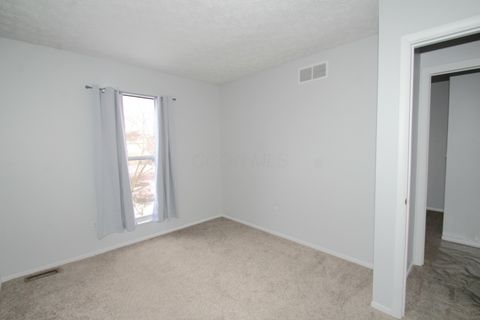 Tiny photo for 4106 Cherry Orchard Lane, Columbus, OH 43230 (MLS # 226000180)