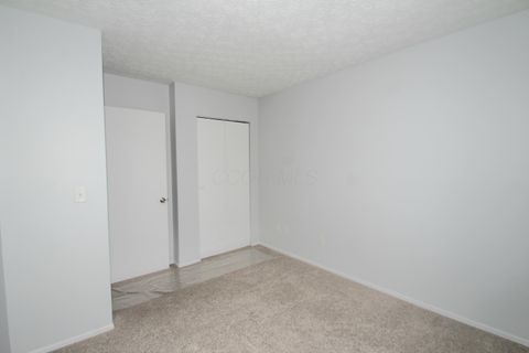 Tiny photo for 4106 Cherry Orchard Lane, Columbus, OH 43230 (MLS # 226000180)