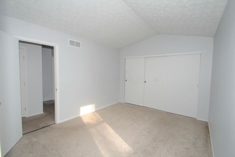 Tiny photo for 4106 Cherry Orchard Lane, Columbus, OH 43230 (MLS # 226000180)