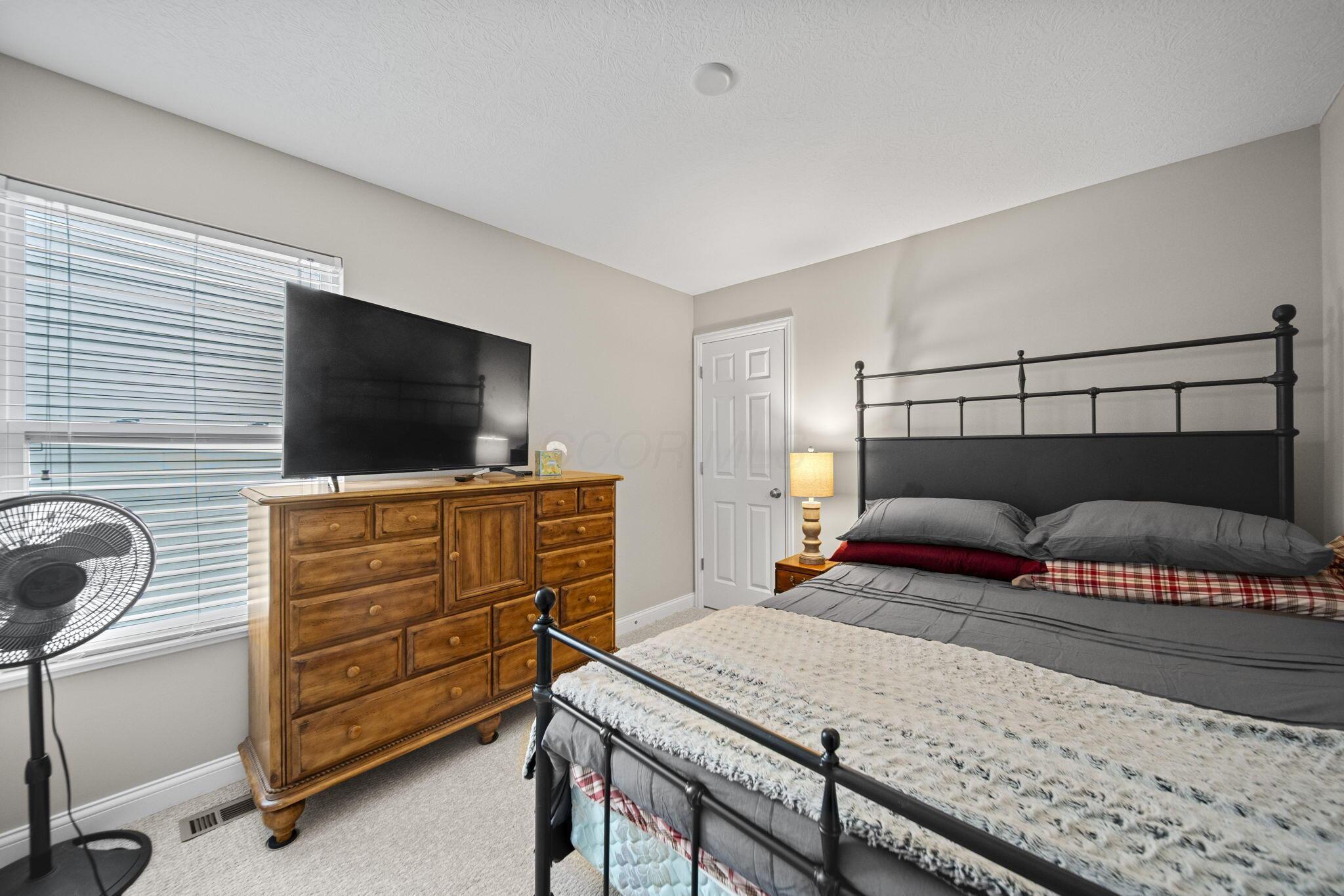 4998 Wadkins Drive, Grove City, Ohio image 48