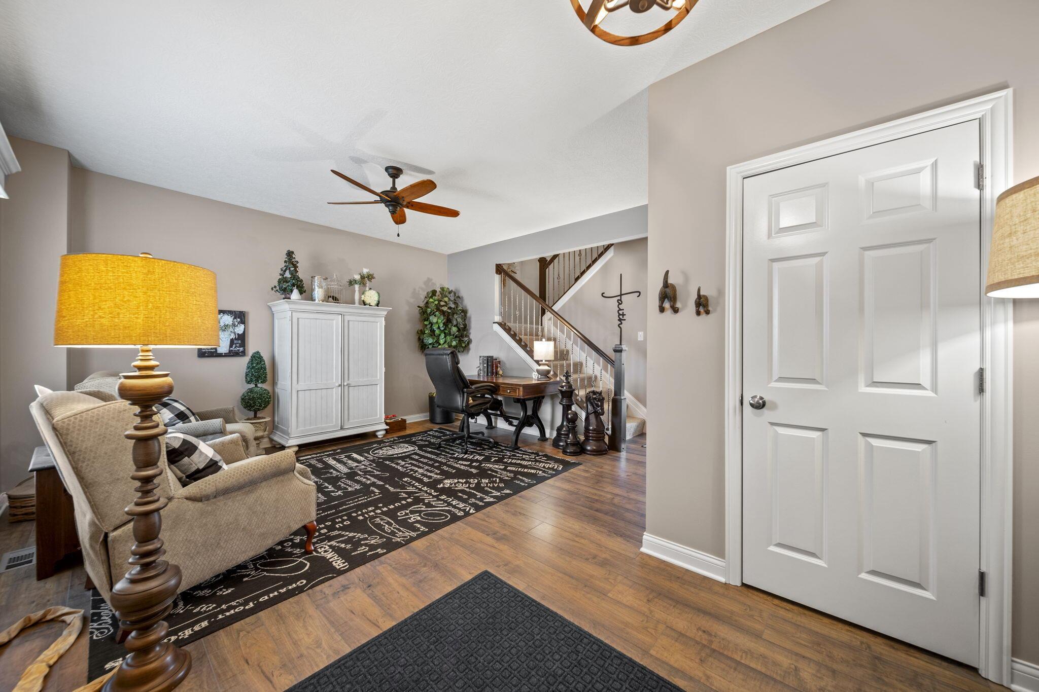 4998 Wadkins Drive, Grove City, Ohio image 12