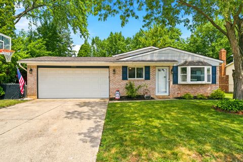 Photo of 3000 Gannett Avenue, Columbus, OH 43231 (MLS # 226026323)